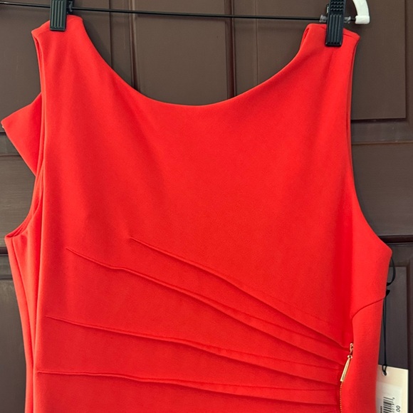Ivanka Trump Vibrant Red Midi Dress - Picture 2 of 7